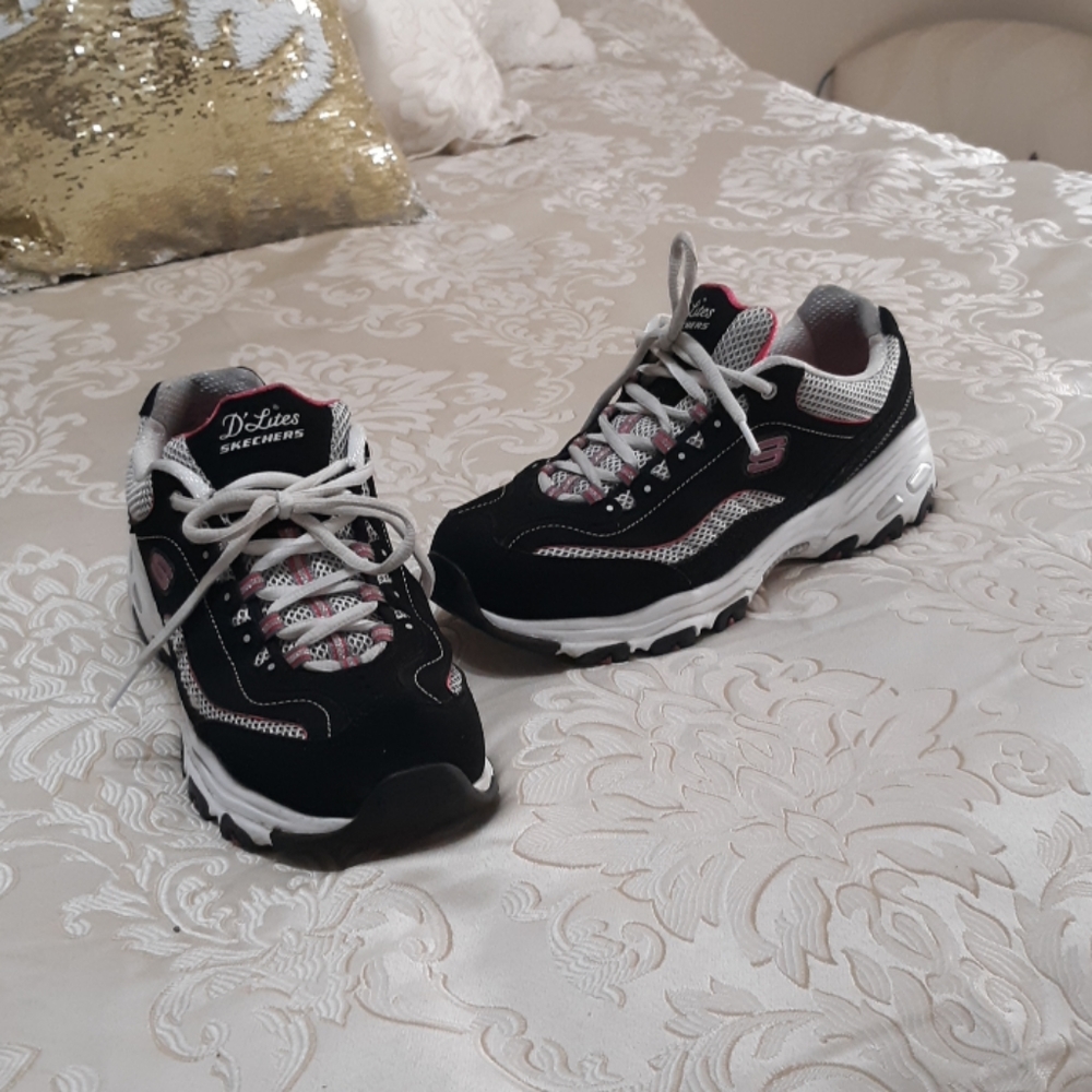 D'Lites Skechers